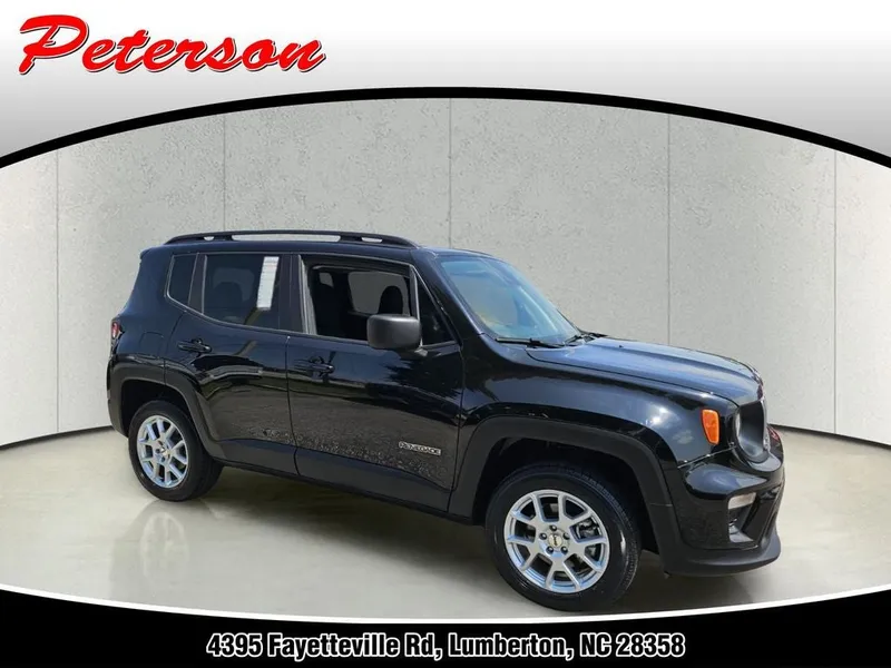2022 Jeep Renegade Latitude 4x4 in Black Clearcoat — front three-quarter view
