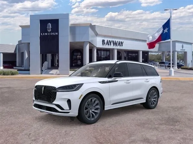2026 Lincoln Aviator Premiere in White Metallic — front three-quarter view
