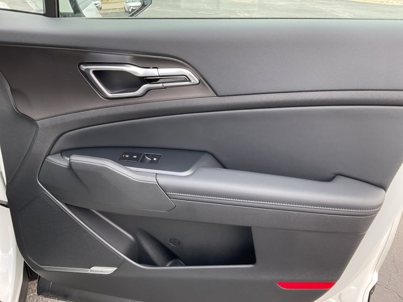 2026 Kia Sportage Hybrid — photo 21 view