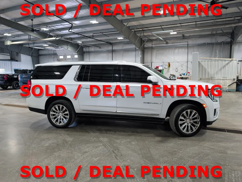 2023 GMC Yukon XL — side profile view
