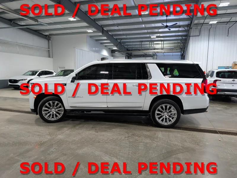 2023 GMC Yukon XL — detail view