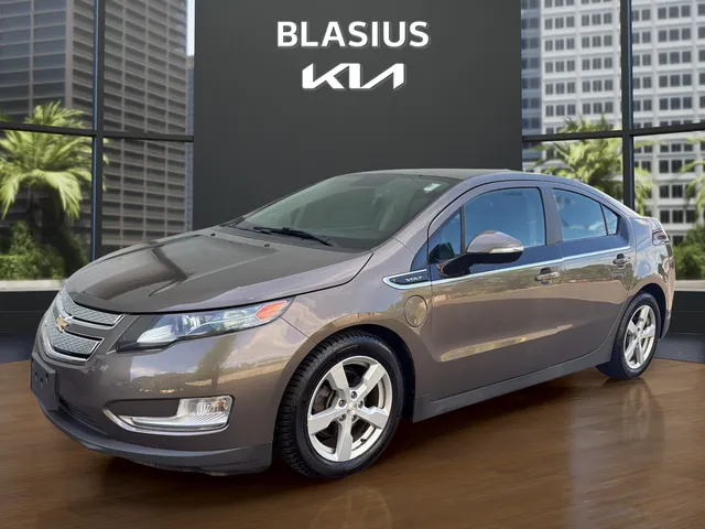 2014 Chevrolet Volt Base in Brownstone Metallic — front three-quarter view
