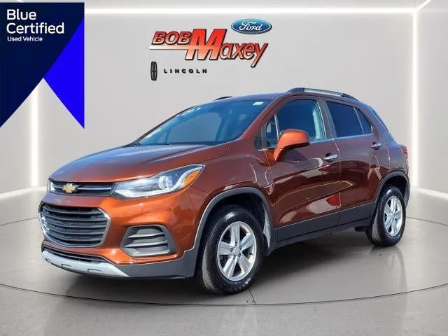 2019 Chevrolet Trax LT in Dark Copper Metallic Gm6 — front three-quarter view