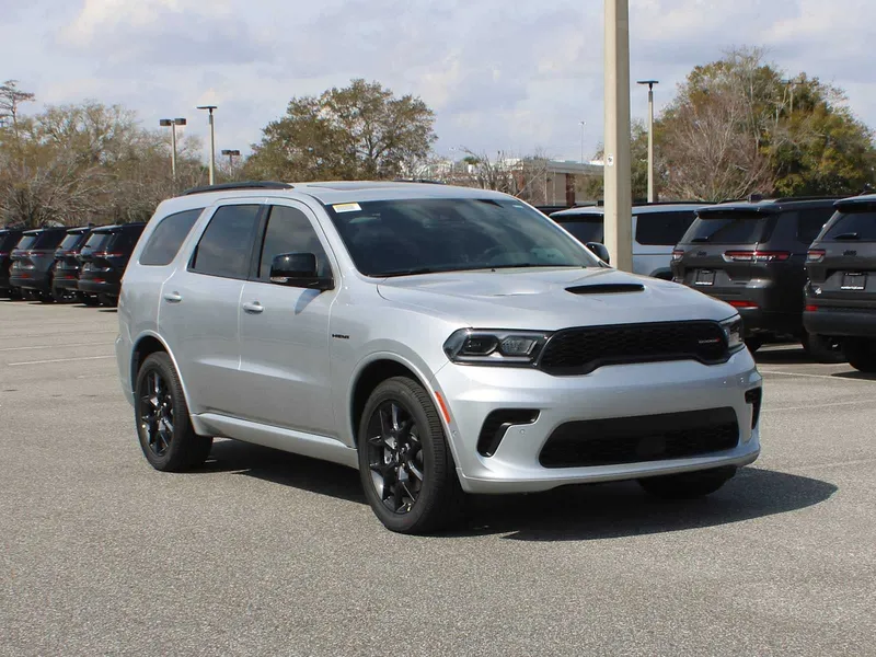 2026 Dodge Durango GT Plus HEMI V8 in Triple Nickel Exterior Paint — front three-quarter view