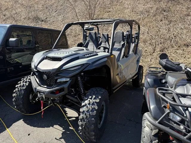 2026 Yamaha Wolverine Rmax4 1000 Xt-R