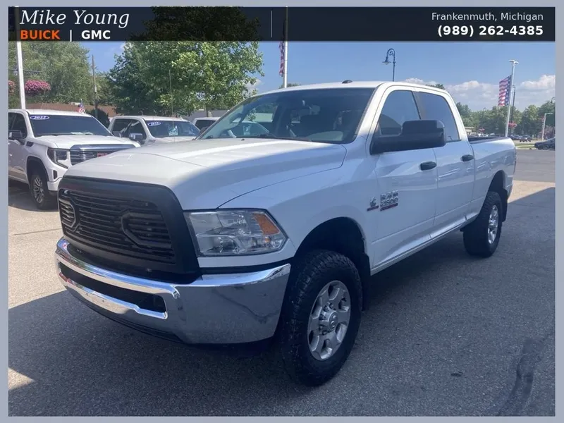 2016 RAM 2500 SLT in Black — front three-quarter view