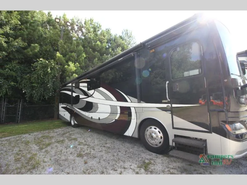 2018 Fleetwood RV Pace Arrow in AZTEC — front three-quarter view