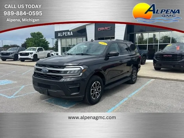 2024 Ford Expedition XLT in Other — front three-quarter view