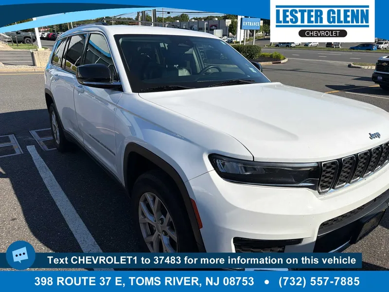 2021 Jeep Grand Cherokee L Limited in Bright White Clea — front three-quarter view