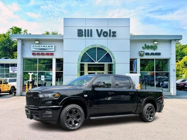 2026 RAM 1500 Big Horn in Diamond Black Crystal Pearl-Coat Exterior Paint — front three-quarter view