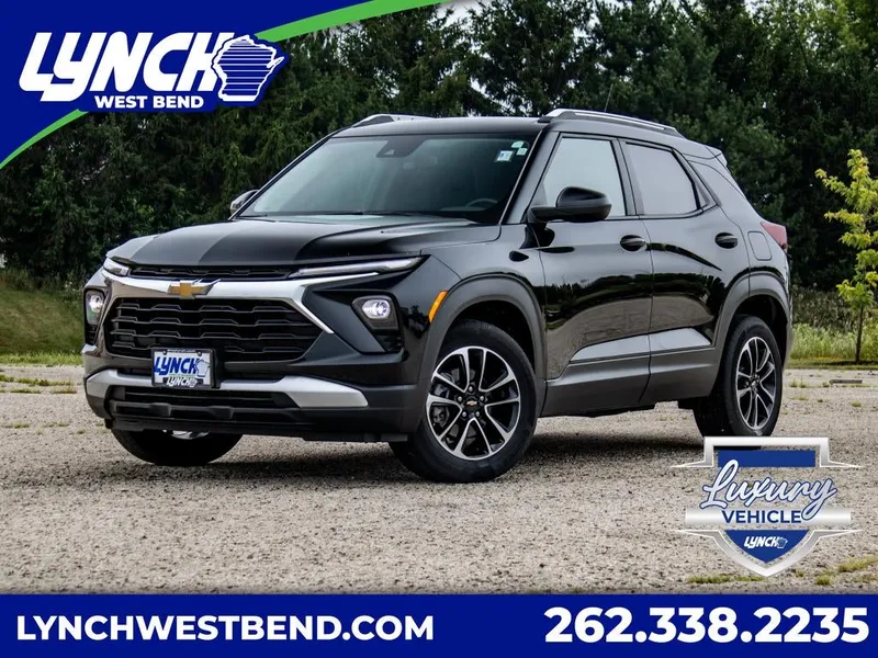 2024 Chevrolet Trailblazer LT in Mosaic Black Metallic — front three-quarter view