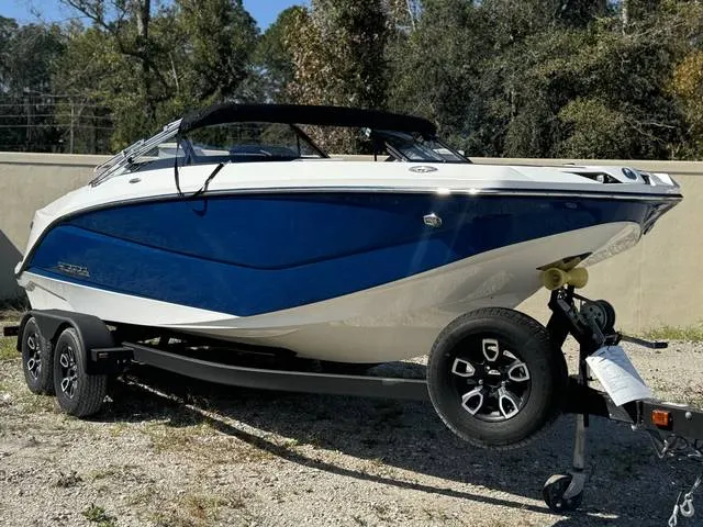 2023 Scarab 215 ID — front three-quarter view