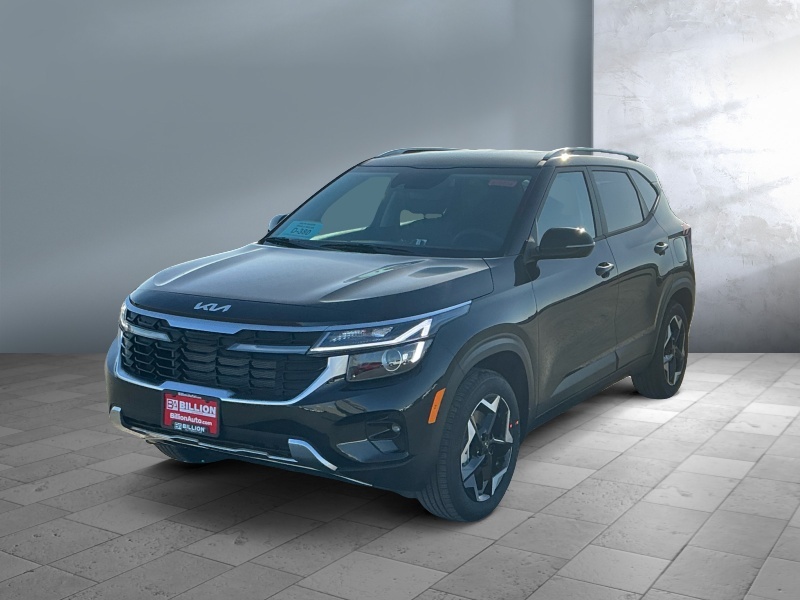 2026 Kia Seltos — front three-quarter view