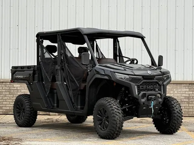 2026 CFMOTO UFORCE U10 XL PRO — front three-quarter view