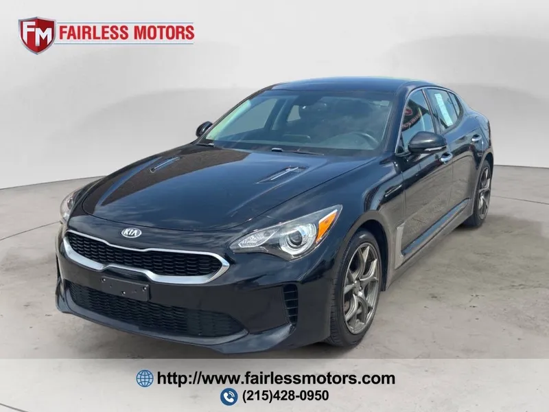 2019 Kia Stinger Base AWD 4dr Sedan in Aurora Black Pearl — front three-quarter view