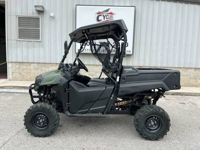 2022 Honda® Pioneer 700