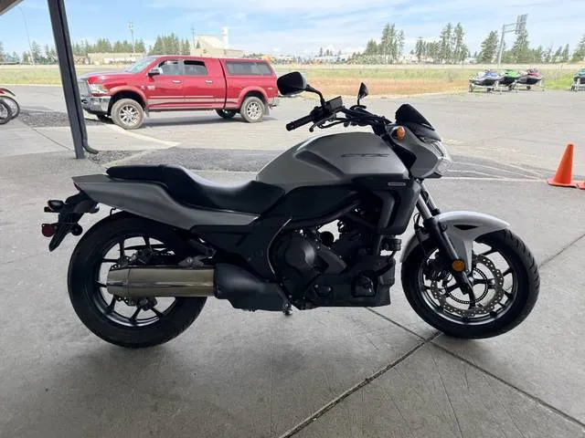 2015 Honda® CTX700N DCT ABS — front three-quarter view