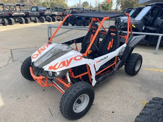 2024 Kayo S200 — front three-quarter view