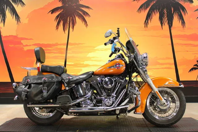 2016 Harley-Davidson® FLSTC - Heritage Softail® Classic — front three-quarter view