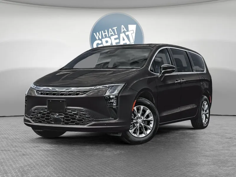 2027 Chrysler Pacifica PACIFICA SELECT AWD in Diamond Black Crystal Pearl-Coat Exterior Paint — front three-quarter view
