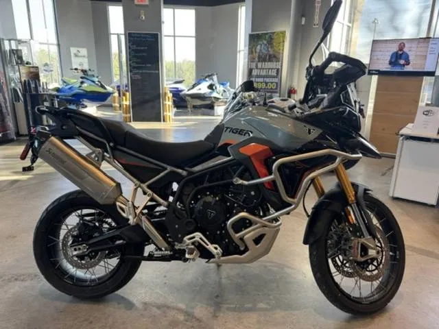 2026 Triumph Tiger 900 Desert Edition — front three-quarter view