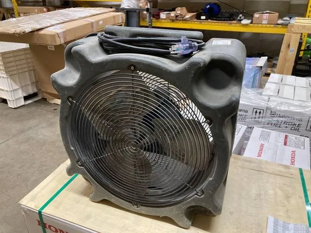 2012 Wacker Neuson AM3000 — front three-quarter view