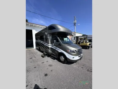 2024 Winnebago Navion