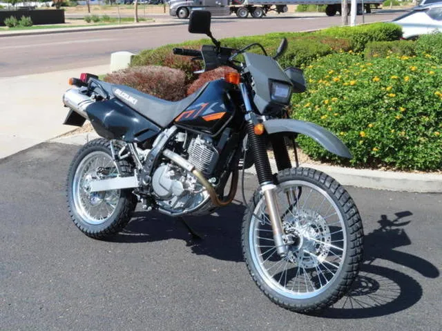 2026 Suzuki DR650S — front three-quarter view