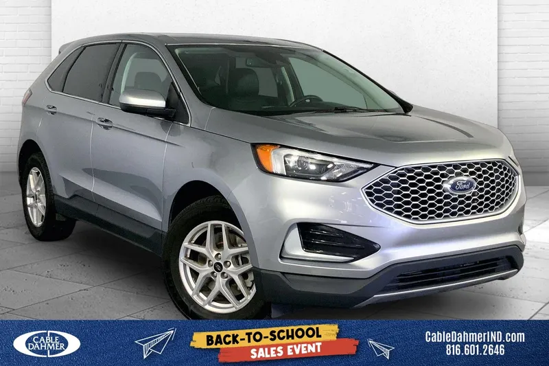 2024 Ford Edge SEL in Iconic Silver — front three-quarter view