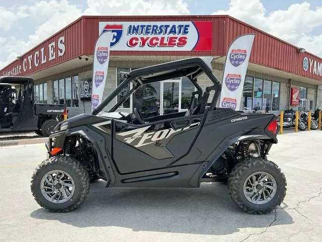 2025 CFMOTO ZFORCE 800 Trail — front three-quarter view