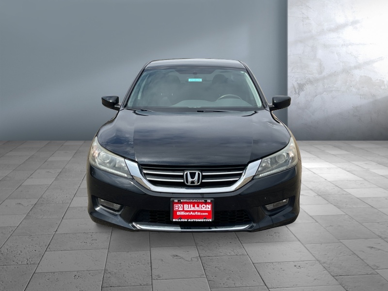 2015 Honda Accord Sedan — side profile view