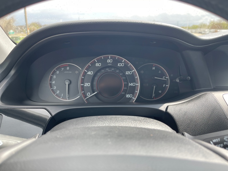2015 Honda Accord Sedan — photo 10 view