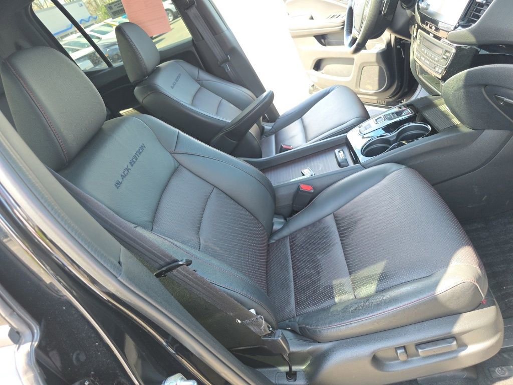 2023 Honda Ridgeline Black Edition