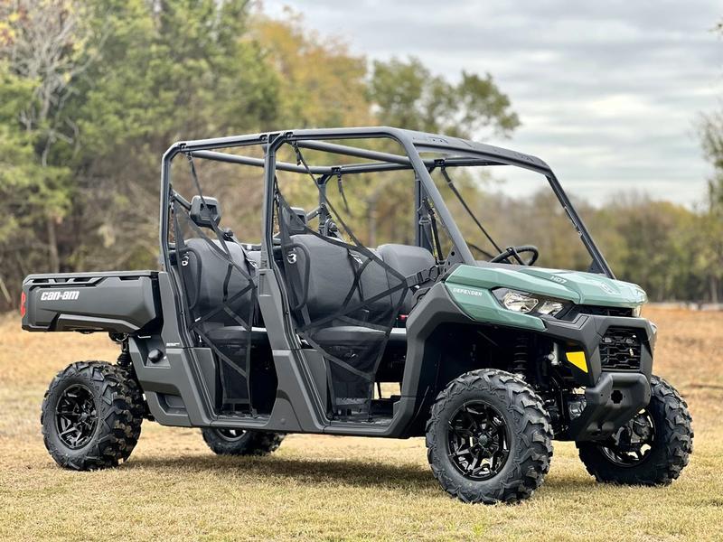 2026 Can-Am Defender MAX DPS HD7 Compass Green
