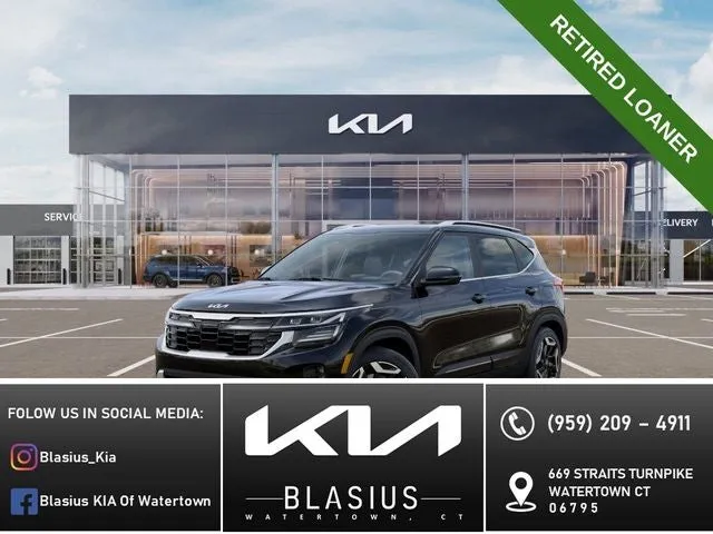 2026 Kia Seltos SX in Fusion Black — front three-quarter view