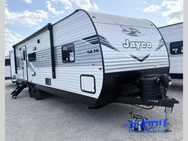 2026 Jayco Jay Flight SLX 263BHS — front three-quarter view