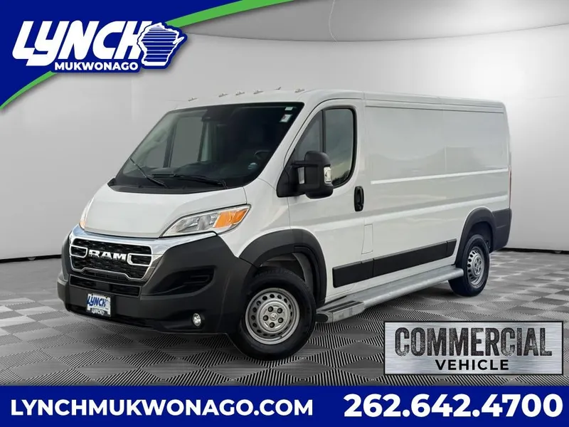 2025 RAM ProMaster 2500 Tradesman 136 in Bright White Clearcoat — front three-quarter view