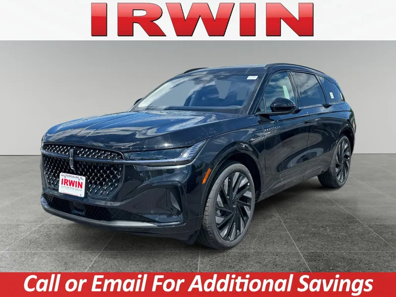 2026 Lincoln Nautilus Reserve in Black — front three-quarter view
