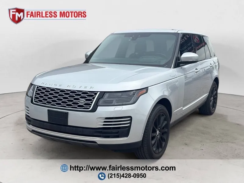 2019 Land Rover Range Rover HSE AWD 4dr SUV in Silver — front three-quarter view