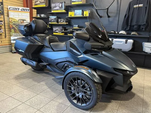 2026 Can-Am® Spyder RT Limited Dark — front three-quarter view