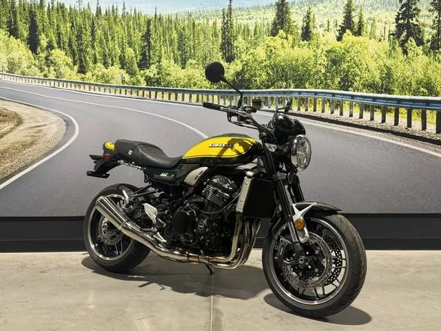 2024 Kawasaki Z900RS — front three-quarter view