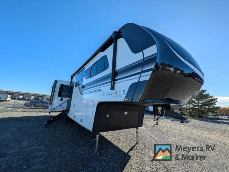 2026 Grand Design Influence 3203GK — front three-quarter view