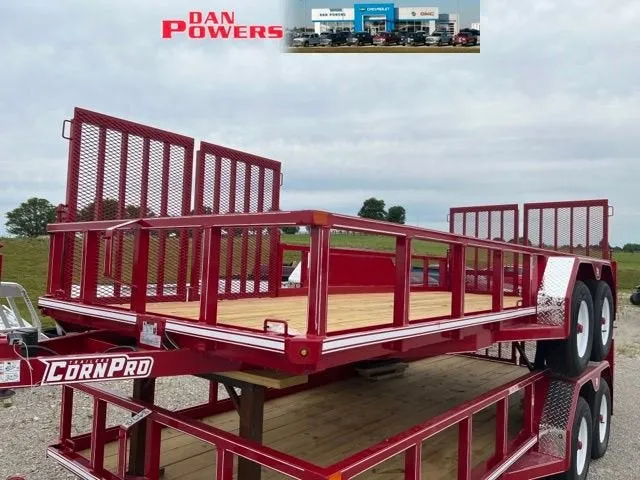 2022 CORN PRO UT-18 L Base in Red — front three-quarter view