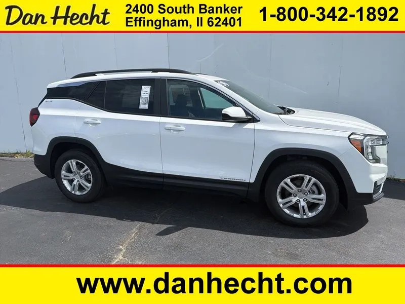 2024 GMC Terrain SLE in Summit White — front three-quarter view
