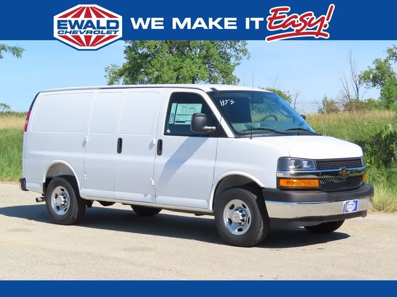 2026 Chevrolet Express 2500 Work Van Cargo in Summit White — front three-quarter view