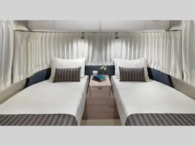 2027 Airstream Globetrotter