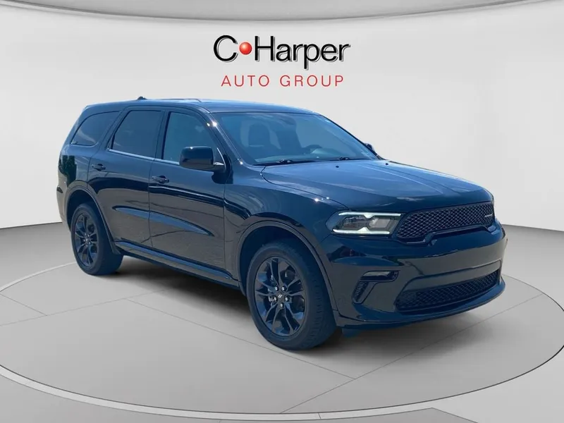 2022 Dodge Durango SXT in Db Black Crystal Clearcoat — front three-quarter view