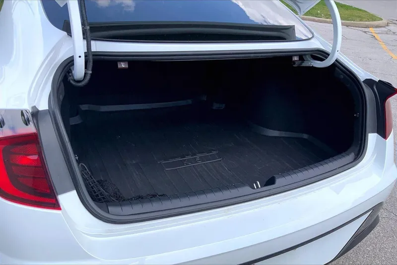 2020 Hyundai Sonata — interior view