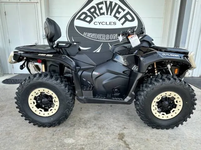 2026 Can-Am® Outlander MAX Backcountry — front three-quarter view