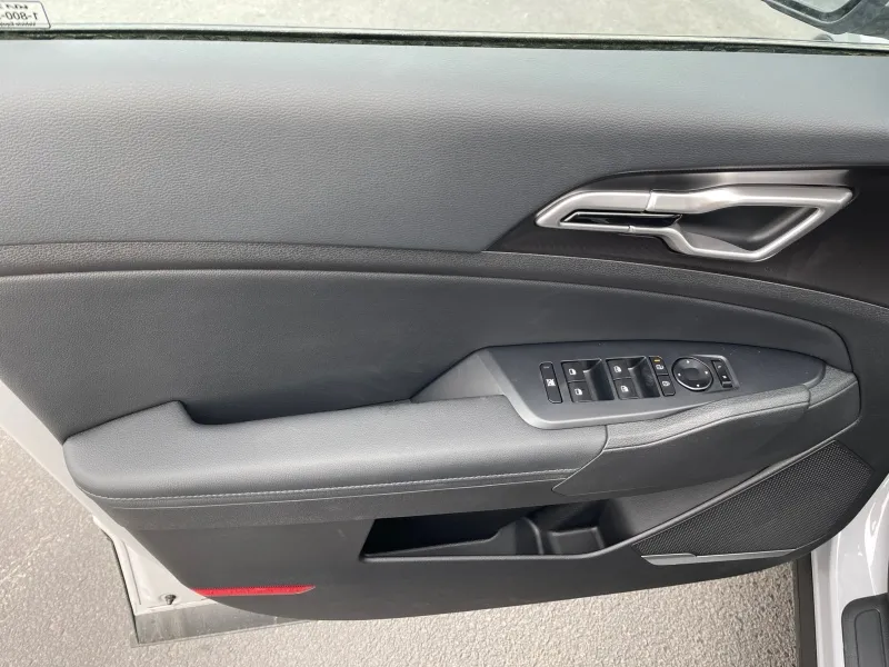 2026 Kia Sportage Hybrid — photo 20 view